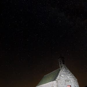 chapelle saint michel de brasparts de nuit